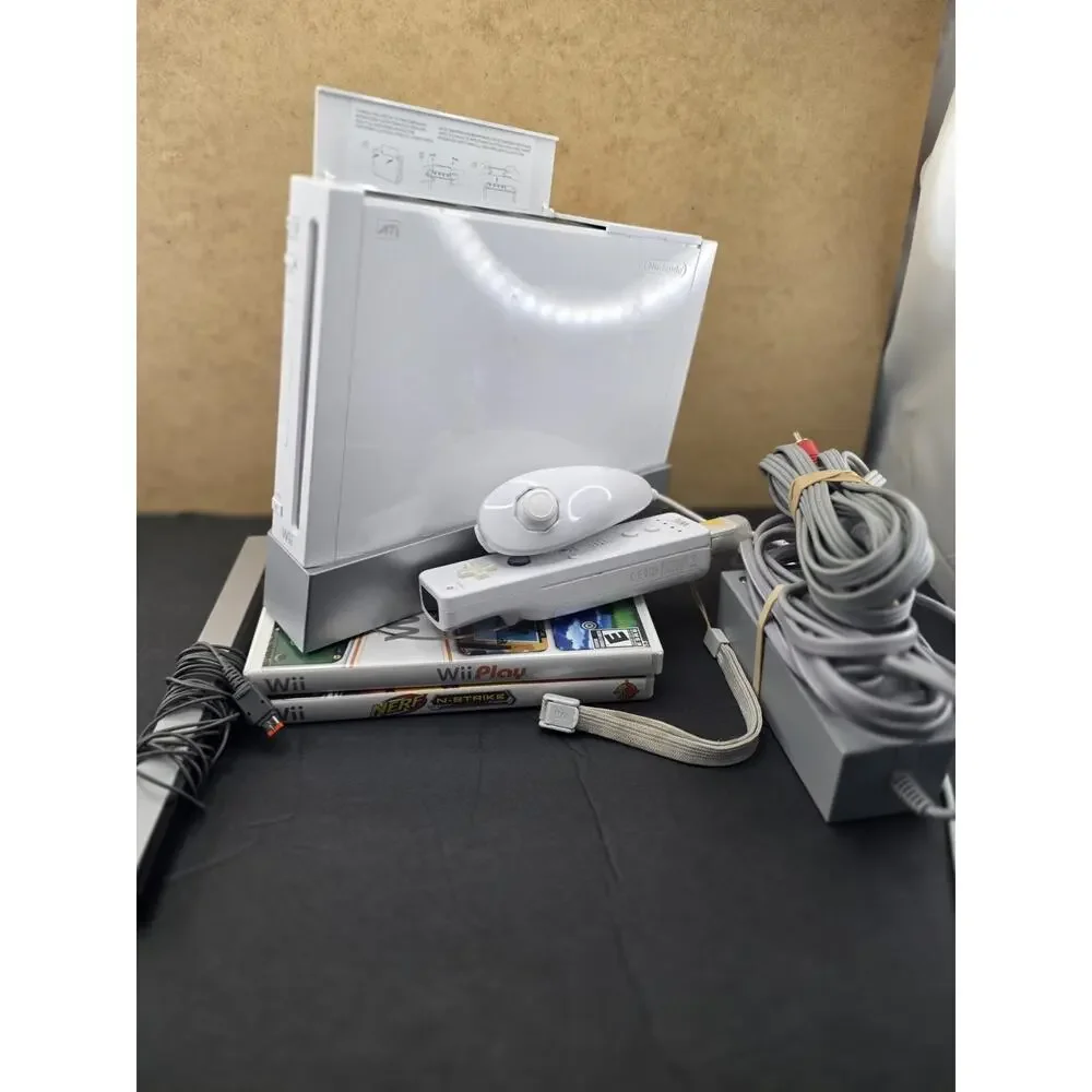 Nintendo Wii Console RVL-001 Backwards Compatible | 2 Wii Games | Tested!